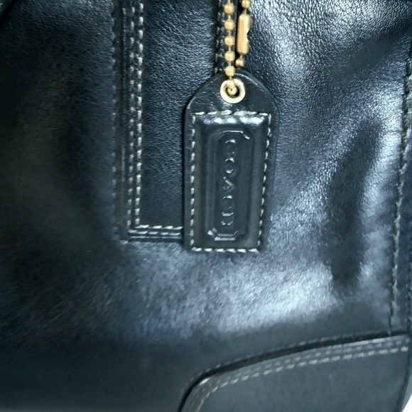 Coach black leather satchel style bag - Picture 8 of 9